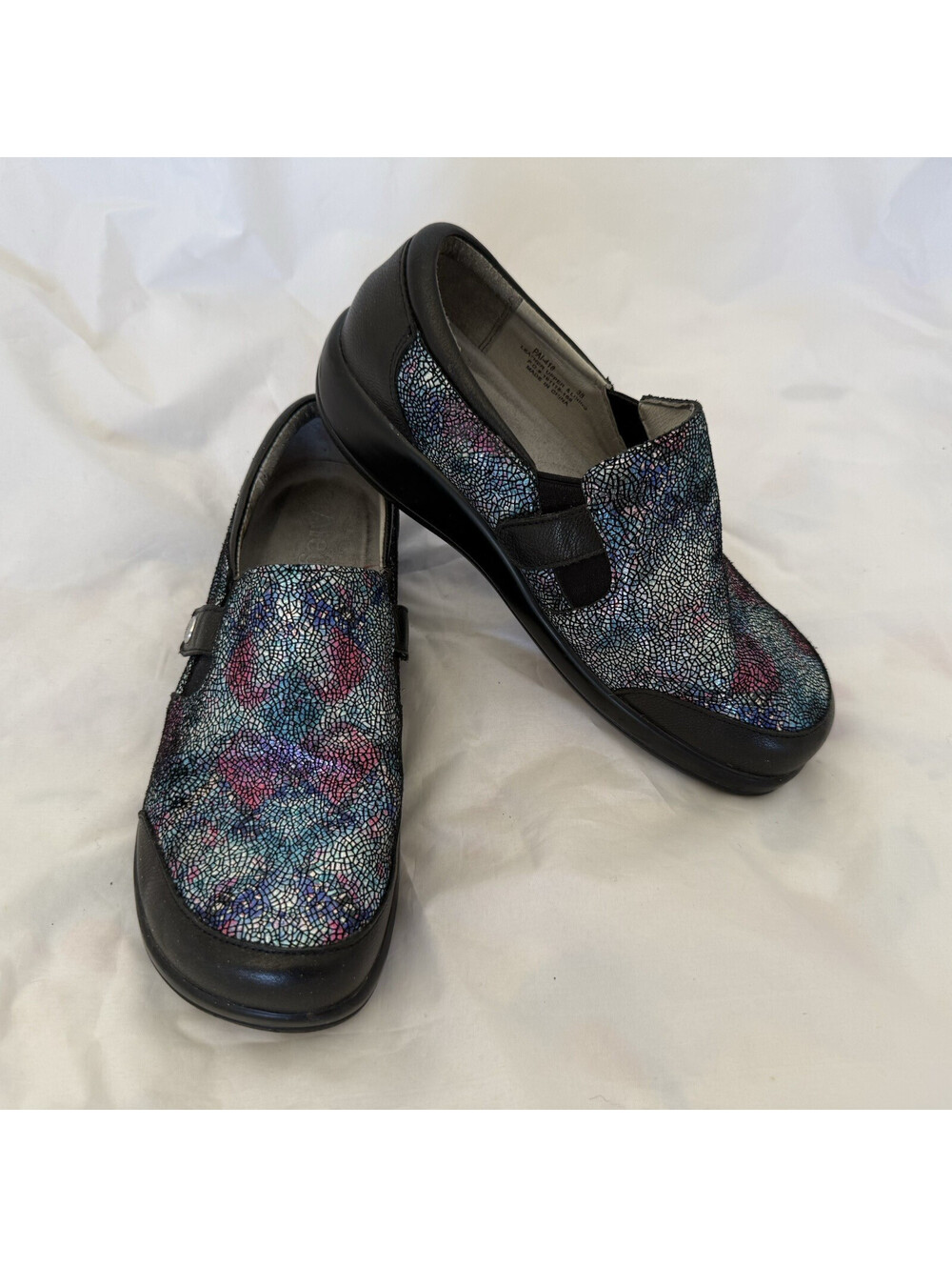 Alegria Paityn Slip-On Shoes Size 8 Copacetic Glitter Multi Loafers Pro Walking